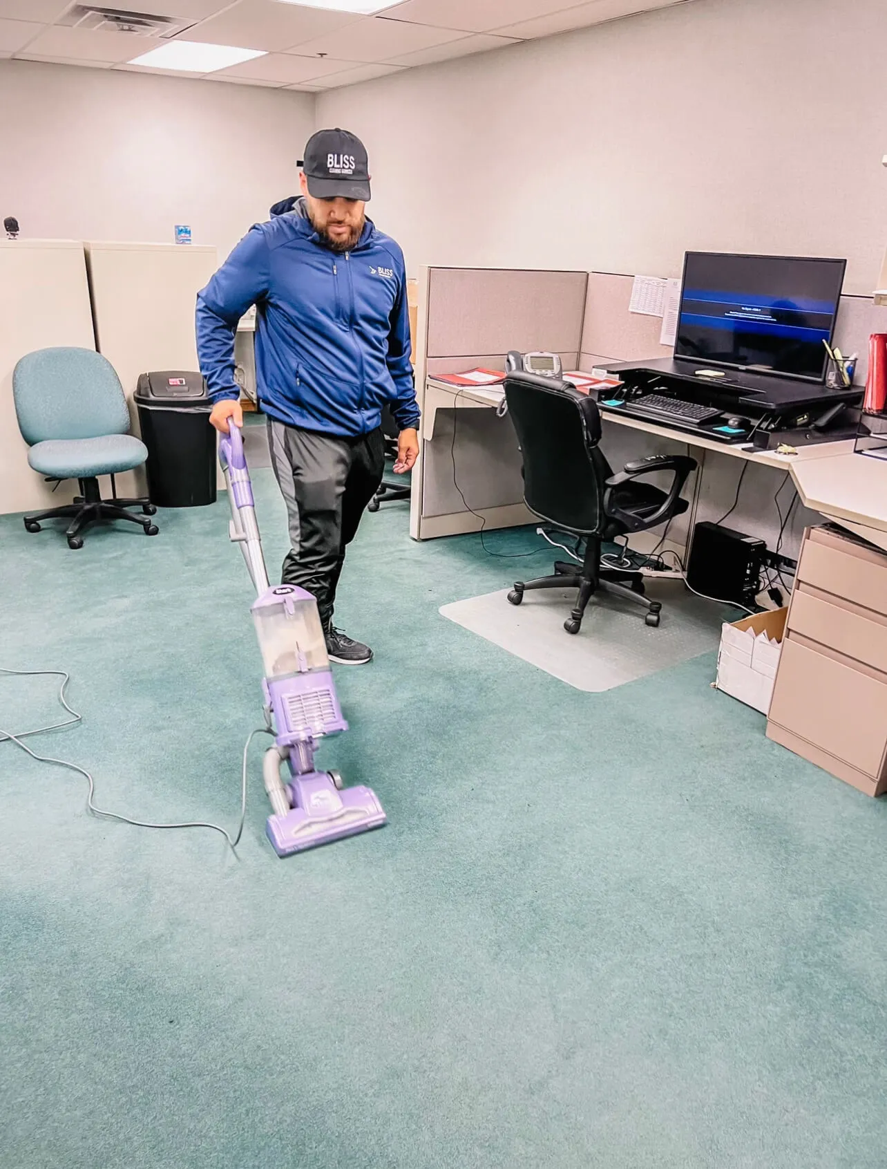 janitorial service office cleaning commercial vacuuming of an office