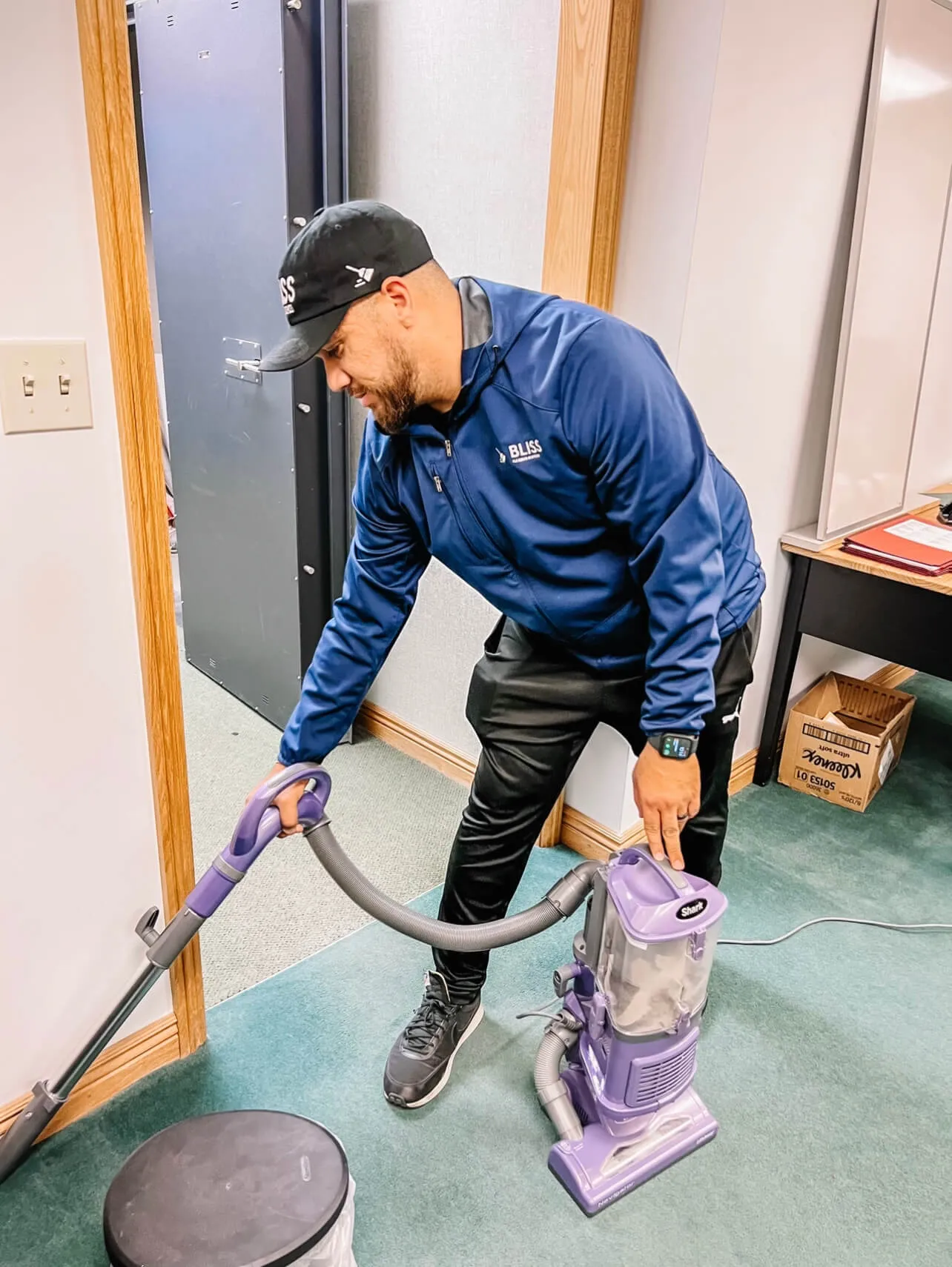 janitorial service office cleaning commercial vacuuming of an office